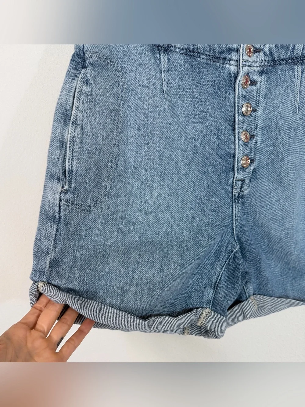 We The Free Osaka Relaxed Shorts Baggy Slouchy Button Fly Size 28